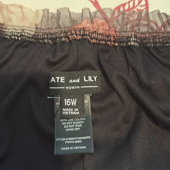 Floral Chiffon Maxi Dress - Picture 3 of 3